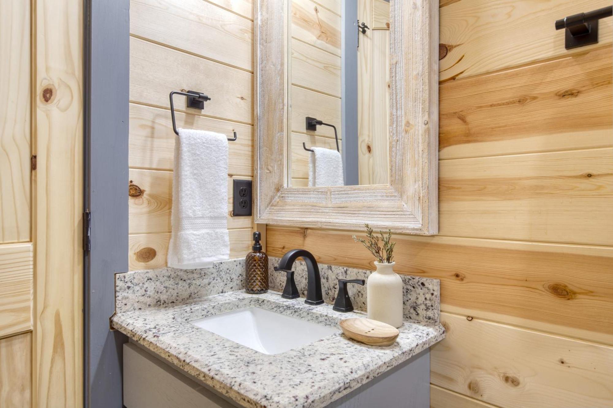 Pink Pines Avantstay Luxury Aesthetic Dream Home Indoor Pool Hot Tub Pigeon Forge Bagian luar foto