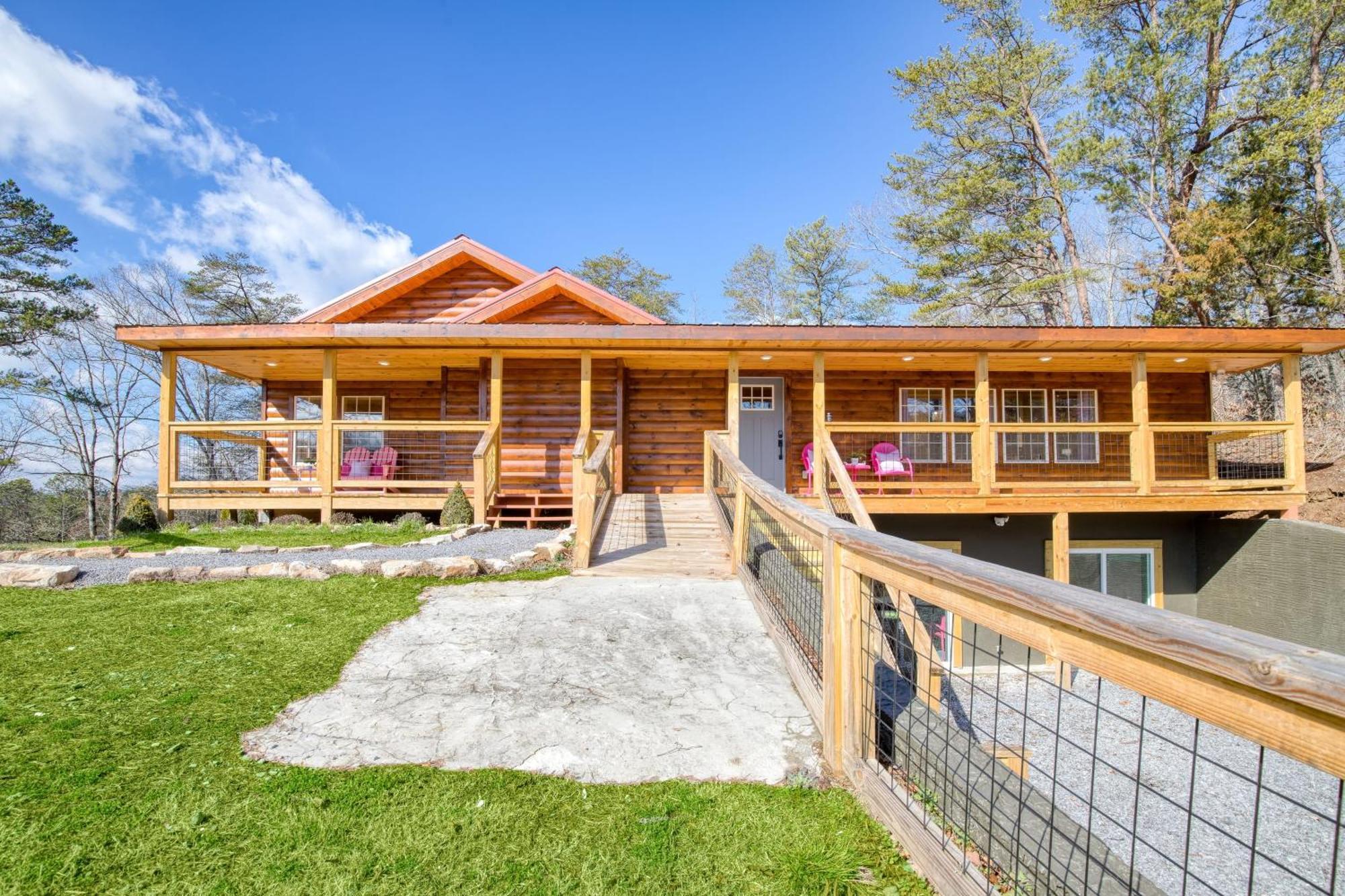 Pink Pines Avantstay Luxury Aesthetic Dream Home Indoor Pool Hot Tub Pigeon Forge Bagian luar foto